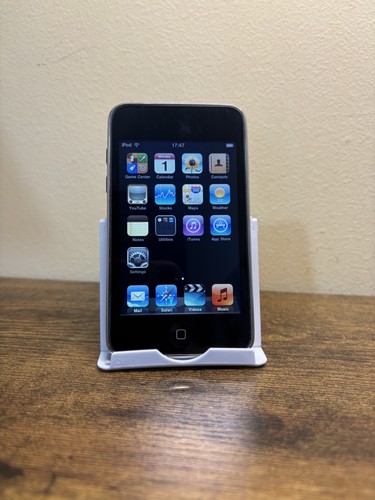 Apple ipod touch 2nd - ipod,